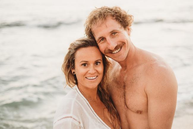 20180505-20180505-DSC_3025 Couple smiling at the camera during maternity photography Perth session at Burns Beach