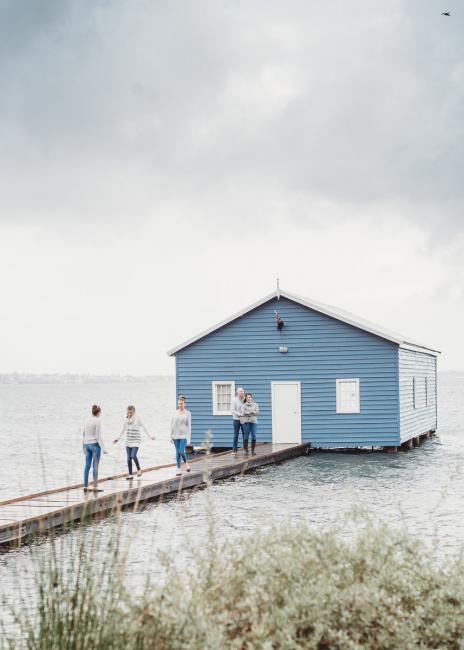 20180526-20180526-DSC_5620 Family of 5 on the jetty of the Crawley Boat Shed with family photographer Perth