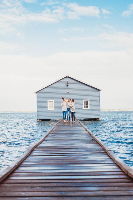 20180526-20180526-DSC_5877 Sisters on the jetty of the Crawley Boat Shed with family photographer Perth
