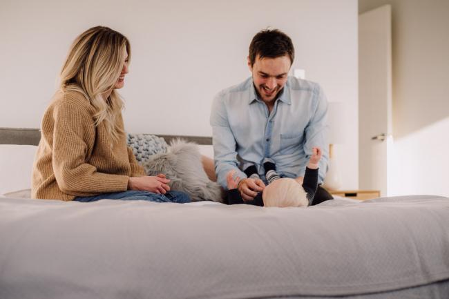 20180708-DSC_7591 Dad tickling his son on the bed during an in-home family photography Perth session
