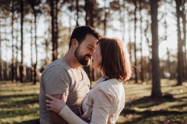20180901-DSC_0225 couple almost kissing during family photography Perth session at The Pines Wanneroo