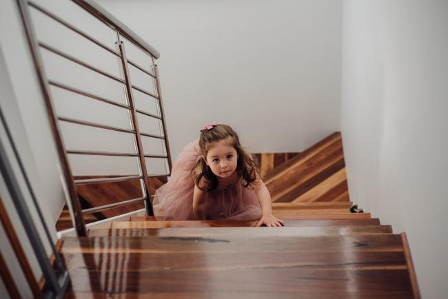 20180930-DSC_9397 Little girl climbing the stairs during events photography Perth session