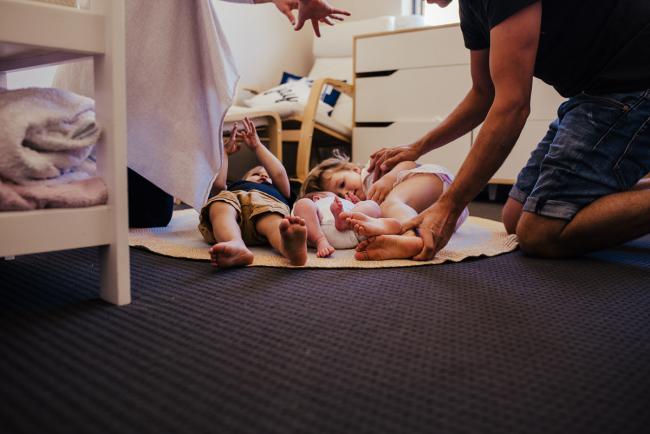 20181111-DSC_8616-1 Three childrens feet on a rug in a lifestyle family photography session Perth