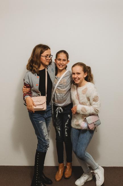 Perth-Family-Photographer-12-of-13 Three girls with Perth family photographer