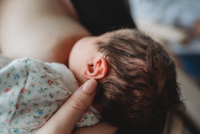 Newborn-and-Fresh-48-Photographer-Perth-SJOG-Mt-Lawley-26-of-51 New baby's head with Perth Fresh 48 photographer at SJOG Mt Lawley