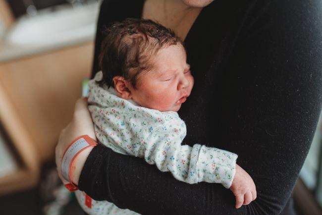 Newborn-and-Fresh-48-Photographer-Perth-SJOG-Mt-Lawley-32-of-51 New baby in mothers arms with Perth Fresh 48 photographer at SJOG Mt Lawley