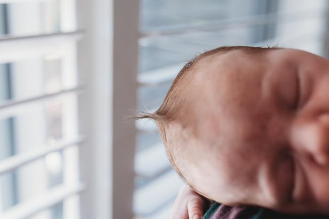 Newborn baby hair with Perth newborn lifestyle photographer