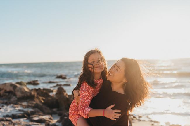 mother and daughter at the beach with Perth family photographer Alana Prosper Photography at Burns Beach